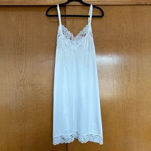 Vintage Lorraine White Lace Satin Slip Dress Cottage Babydoll Size 40